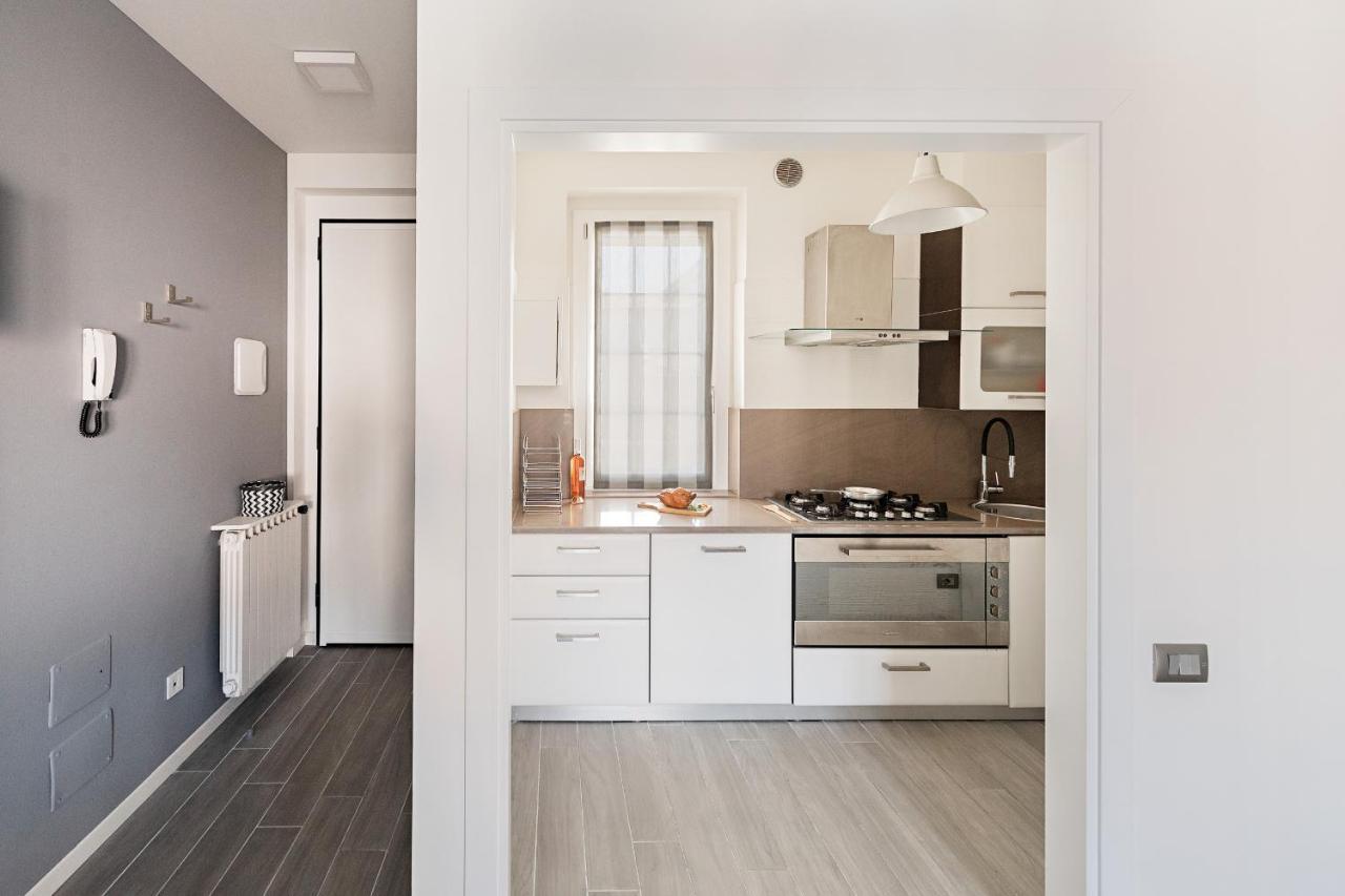 Appartamento Mazzini P1-25 By Wonderful Italy Sirmione Buitenkant foto