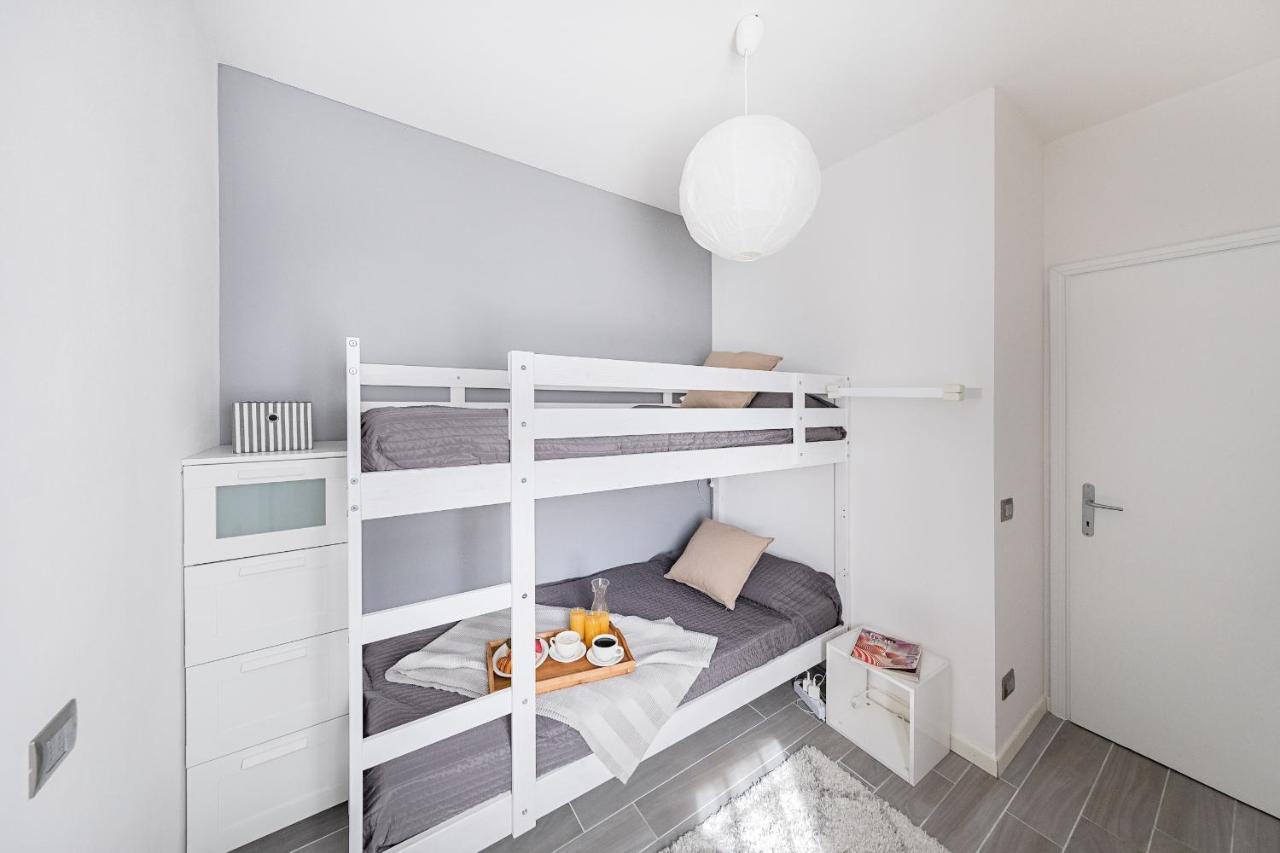 Appartamento Mazzini P1-25 By Wonderful Italy Sirmione Buitenkant foto