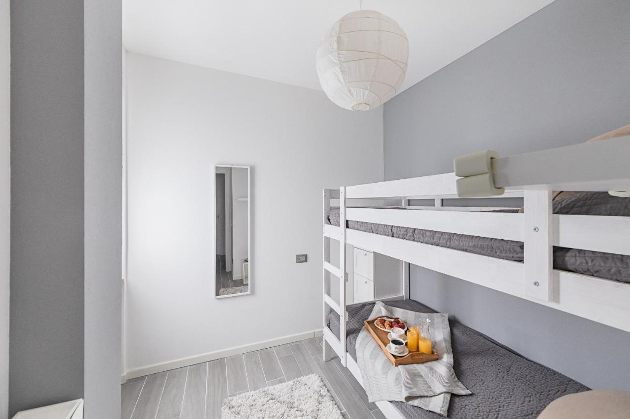 Appartamento Mazzini P1-25 By Wonderful Italy Sirmione Buitenkant foto