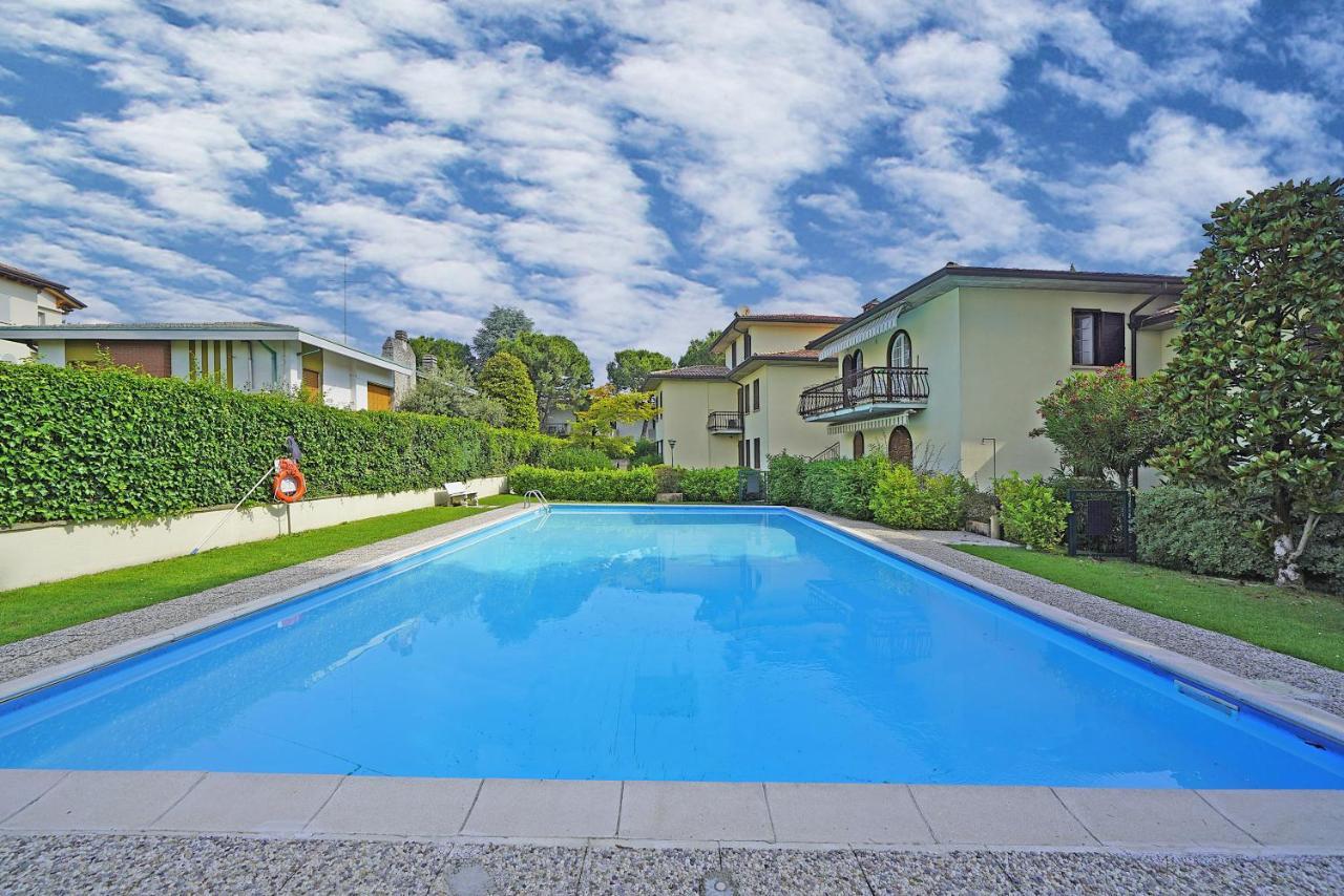 Appartamento Mazzini P1-25 By Wonderful Italy Sirmione Buitenkant foto